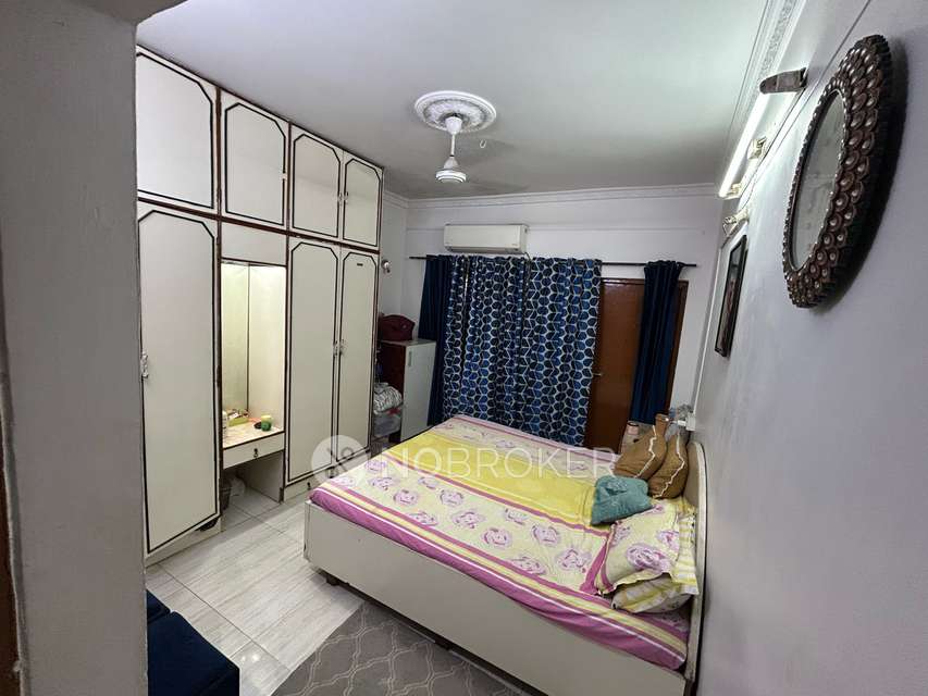 3 BHK Flat In Lakshmi Apartments For Sale  In New Malakpet