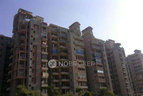 2 BHK Flat In Awho Sispal Vihar For Sale  In Sector 49