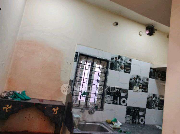 2 BHK House for Rent  In 2-27825?1, Near Municipal Office, Jalapalli, Hyderabad, Madannaguda, Telangana 500005, India