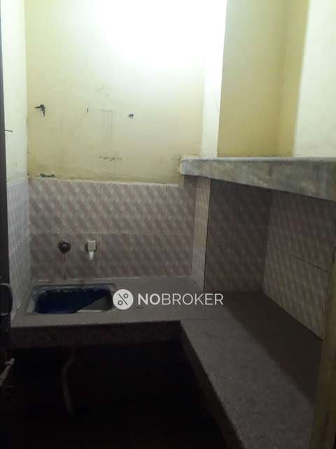 4+ BHK Flat In Standalone Building  For Sale  In Sector 62 A