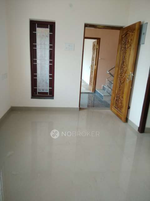 2 BHK House for Rent In Kolathur