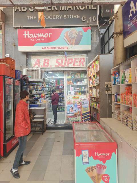 Shop in Krishna Apra Sapphire, Ghaziabad for sale 