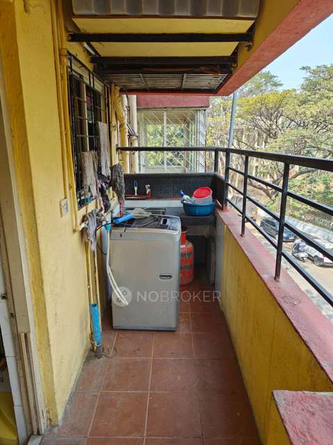 2 BHK Flat In Dinesh  for Rent  In Senapati Bapat Rd, Laxmi Society, Model Colony, Shivajinagar, Pune, Maharashtra, India