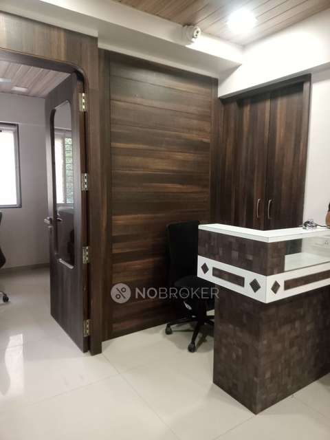 Office Space in Hirabag Chowk, Pune for Rent 