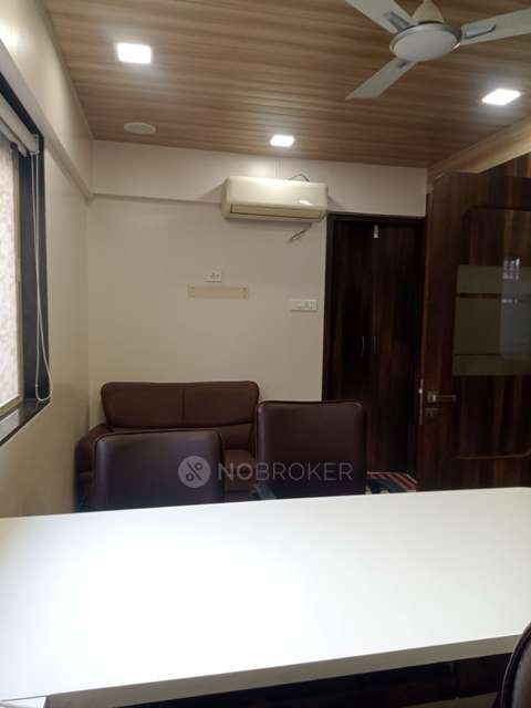 Office Space in Hirabag Chowk, Pune for Rent 