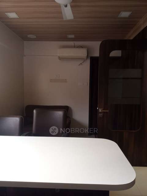 Office Space in Hirabag Chowk, Pune for Rent 