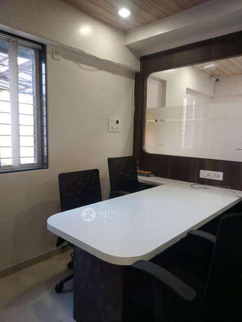 Office Space in Hirabag Chowk, Pune for Rent 