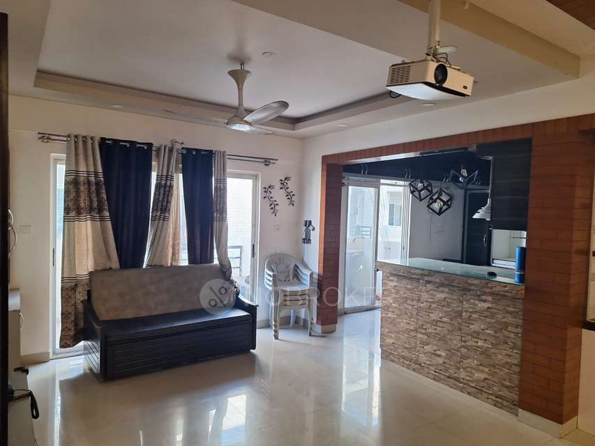 Single Room for Male In 3 BHK  In Trifecta Esplanade In Whitefield