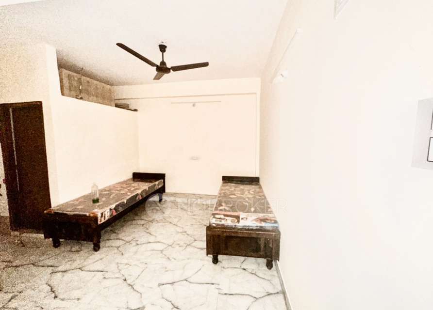 1 RK Flat In Sultan Estate for Rent  In Abids