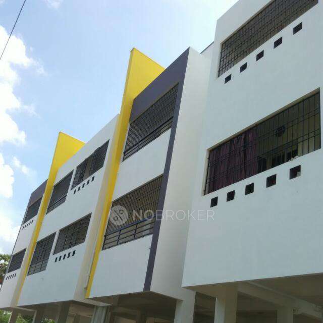 3 BHK Flat In Srm Rikishta For Sale  In Vengaivasal