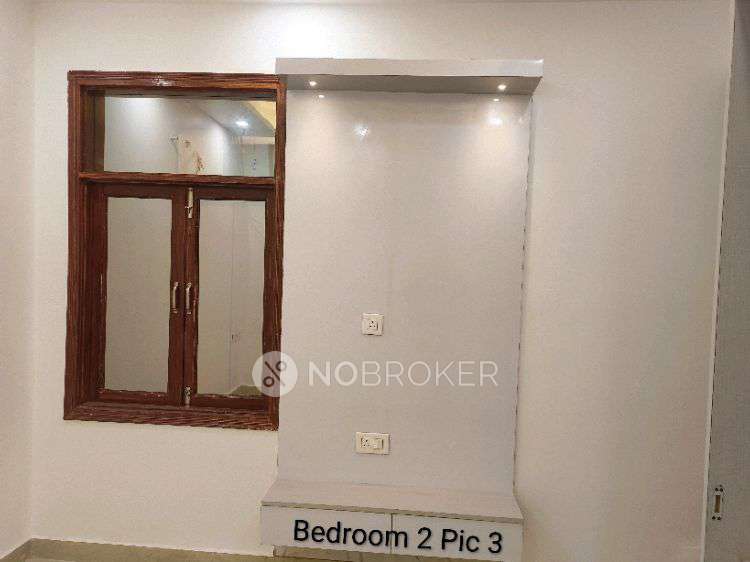 4+ BHK Flat In Independent Builder Floor For Sale  In Rohini Sector 6a Near Ayodhya Chowk