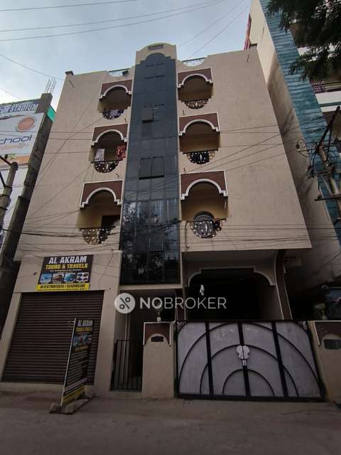 2 BHK Flat In Iqbal Residency Banjara Hills Road No 10  for Rent  In Banjara Hills