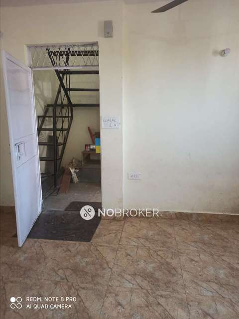 1 RK Flat for Rent  In Vasant Kunj