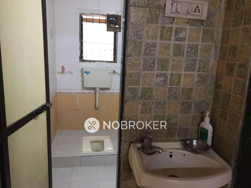 2 BHK Flat In Sagar Vihar For Sale  In Airoli, Sector 19.