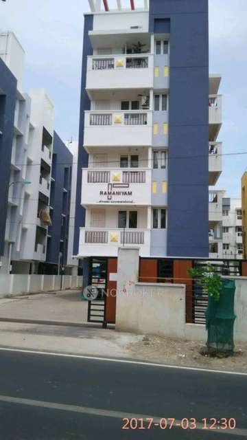 3 BHK Flat In Ramaniyam Gauravv For Sale  In Shollinganallur