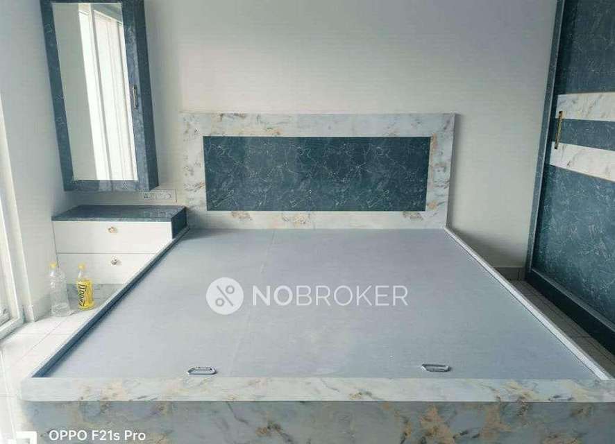 3 BHK Flat In Triangle Apartment  For Sale  In  J. P. Nagar