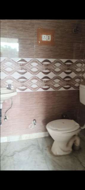 4 BHK Flat In Madhuban Enclave Dda Lig Flats For Sale  In Madipur