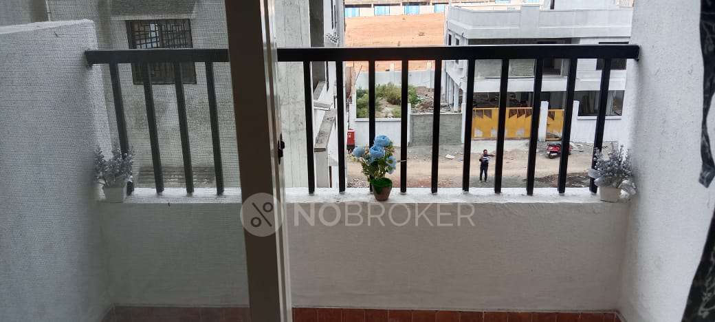 1 BHK Flat In Rahul East View, Hadapsar for Rent  In Hadapsar
