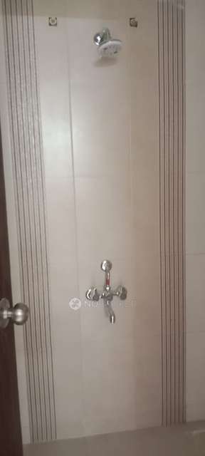 1 BHK Flat In Rahul East View, Hadapsar for Rent  In Hadapsar