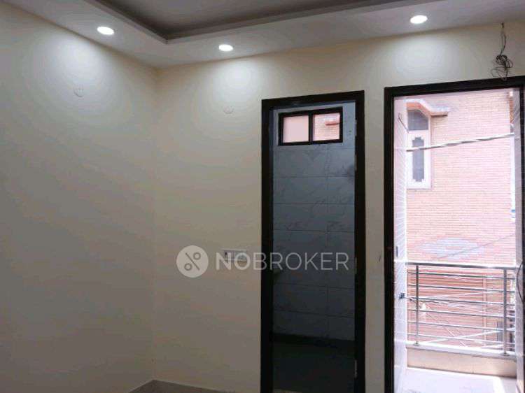 2 BHK House for Rent  In Corner Sweets, Post Office Street, Block C, Sudershan Park, New Delhi, Delhi, India