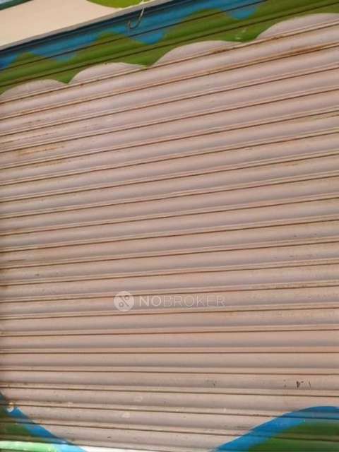Shop in Langar Houz, Hyderabad for Rent 
