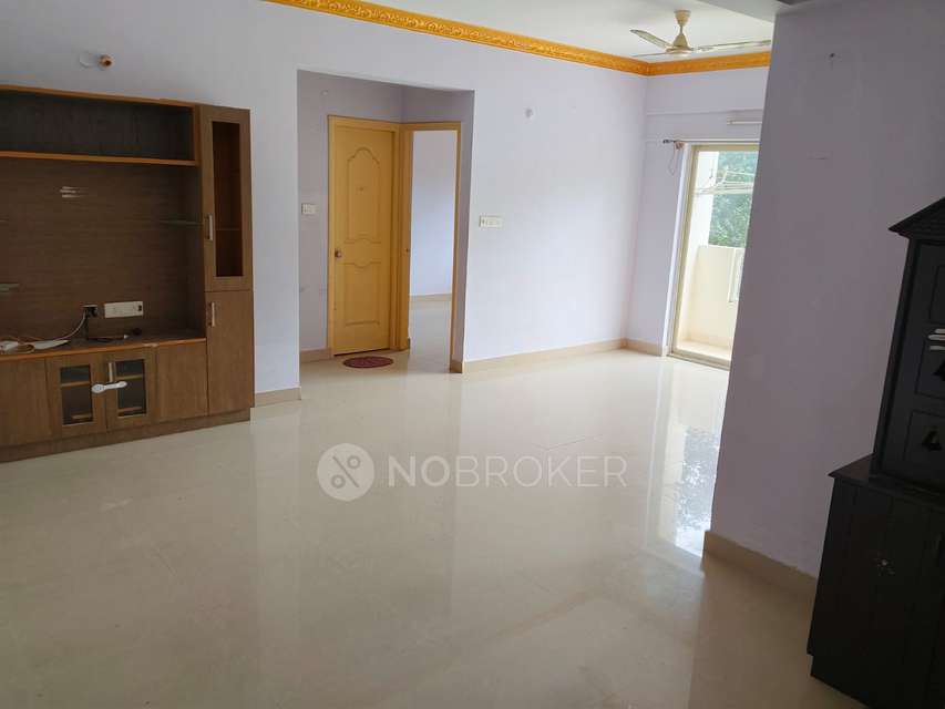 2 BHK Flat In Brindavan Palms Apartment, Hosa Road for Rent  In Naganathapura, Rayasandra