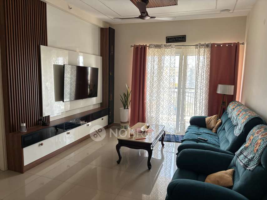 2 BHK Flat In Mantri Serene for Rent  In Pallavaram