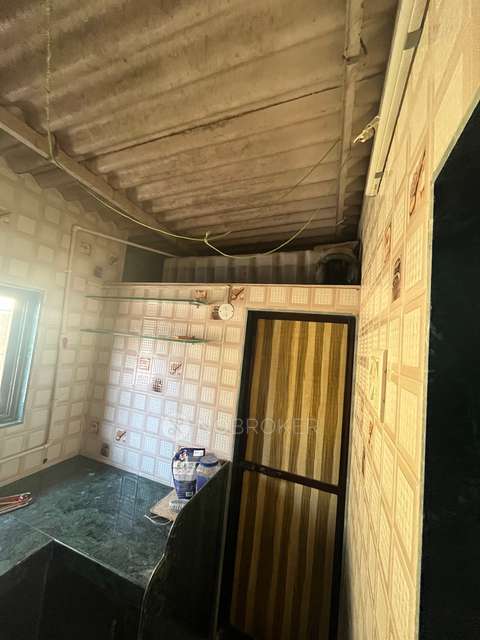 1 RK House for Rent  In Bandup East