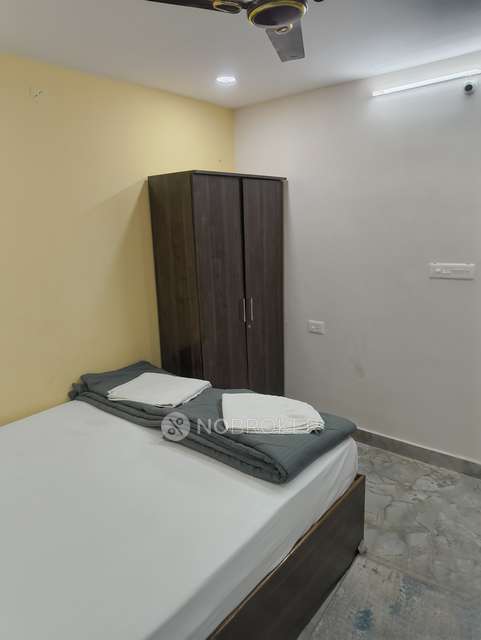 1 RK Flat In Ikon Tower For Sale  In Kondapur Gacchiowli, Hyderabad