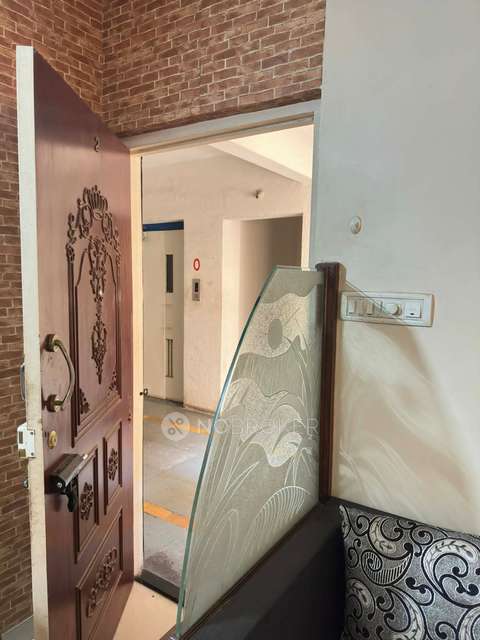 Shared Room for Female In 2 BHK  In Viman Nagar