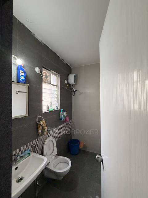 Single Room for Male In 2 BHK  In Ganga Aria In Ganga Aria