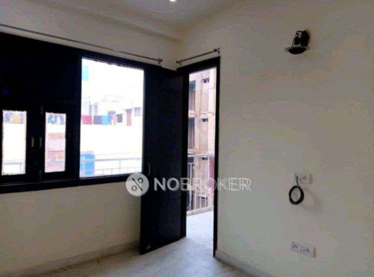 3 BHK House for Rent  In Kapil Vihar, Pitam Pura