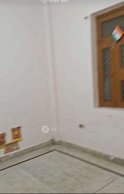 2 BHK Flat In Guru Ram Dass Nagar for Rent  In Laxmi Nagar