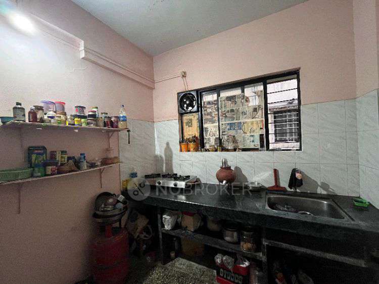 Shared Room for Female In 1 BHK  In Omkarpuram Society, Vanaz ,kothrud In Omkar Puram Complex, Shree Colony, Azad Nagar, Kothrud, Pune, Maharashtra 411038, India