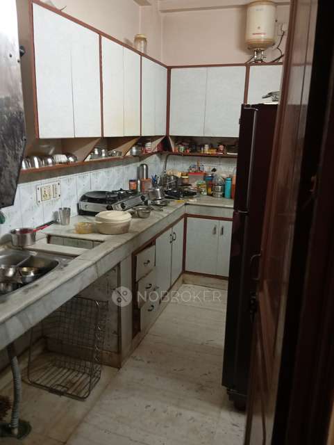 2 BHK Flat In Shanti Niwas Apartment, Safdarjung Enclave, Safdarjung Enclave For Sale  In Safdarjung Enclave