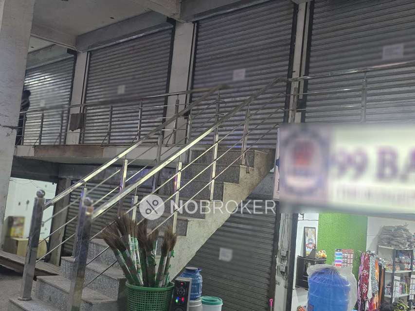 Godown/Warehouse in  Goyal Colony, Noida for Rent 