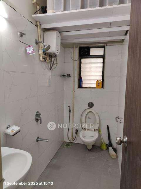 2 BHK Flat In Lotus Niwas For Sale  In Malad West