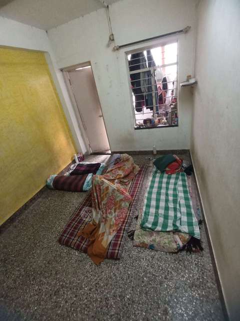 1 RK Flat In Vishwaneel Apartment, Narayan Peth for Rent  In Narayan Peth