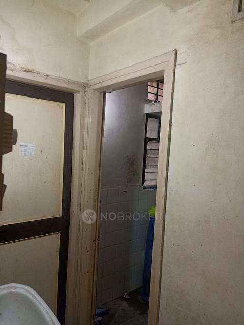 1 RK Flat In Vishwaneel Apartment, Narayan Peth for Rent  In Narayan Peth