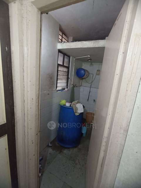 1 RK Flat In Vishwaneel Apartment, Narayan Peth for Rent  In Narayan Peth