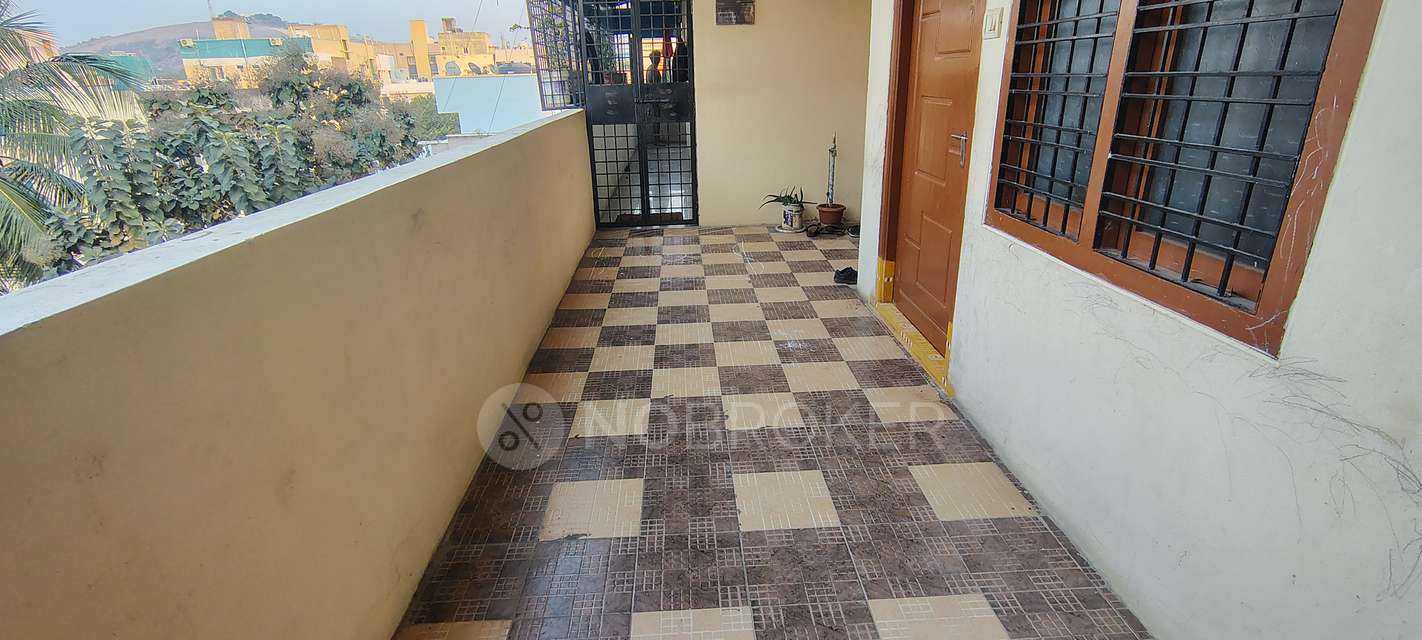 2 BHK Flat In Sri Venkateshwara Residency For Sale  In Old Safilguda