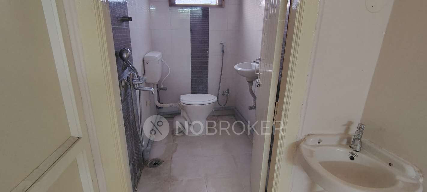 2 BHK Flat In Sri Venkateshwara Residency For Sale  In Old Safilguda