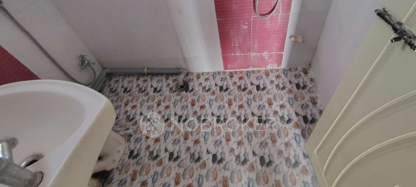 2 BHK Flat In Sri Venkateshwara Residency For Sale  In Old Safilguda