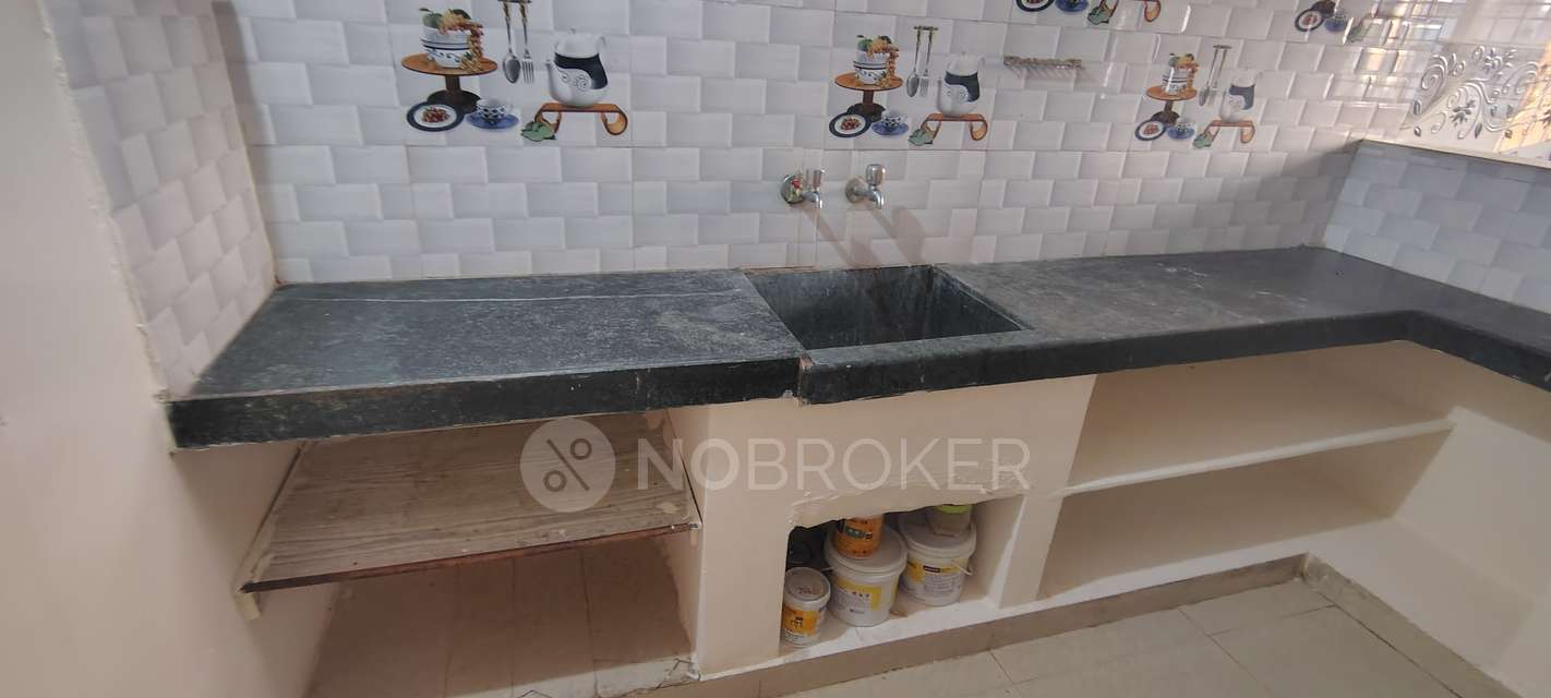 2 BHK Flat In Sri Venkateshwara Residency For Sale  In Old Safilguda