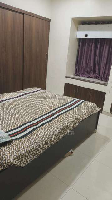 Single Room for Female In 3 BHK  In Suyog Pearl In Hadapsar