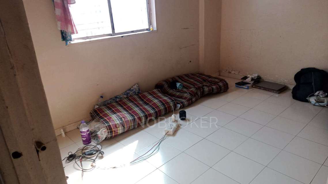 Shared Room for Male In 1 BHK  In Shalini Corner Building In Karve Nagar