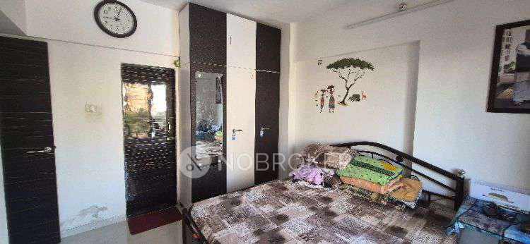 2 BHK Flat In Dharti Pressidio  for Rent  In Kandivali West