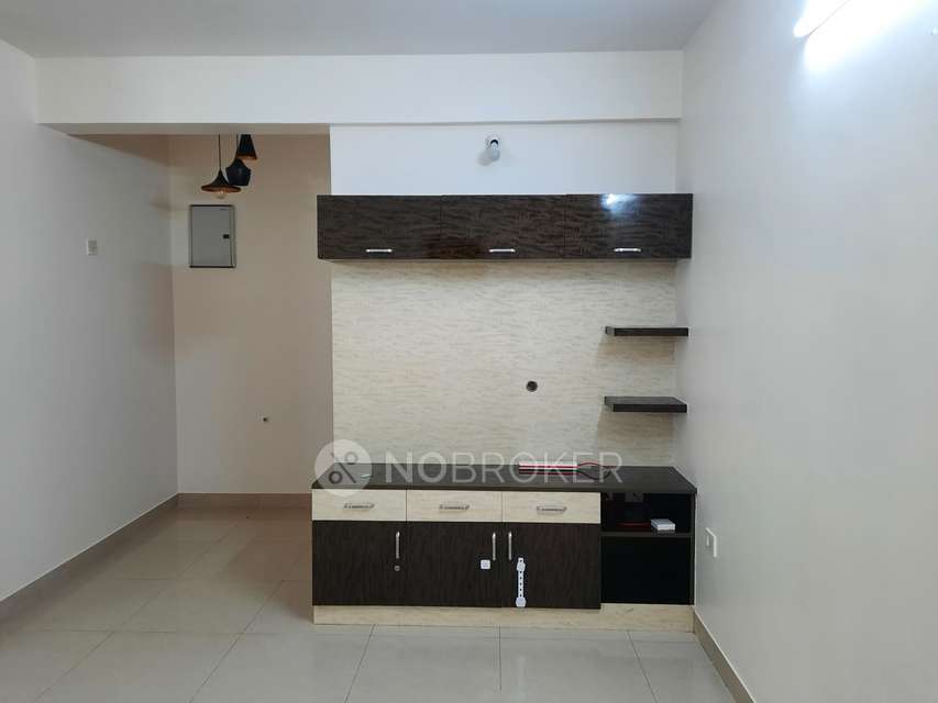 2 BHK Flat In Oceanus Triton for Rent  In Bellandur