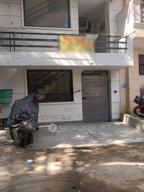 1 BHK House for Rent  In Sector 24