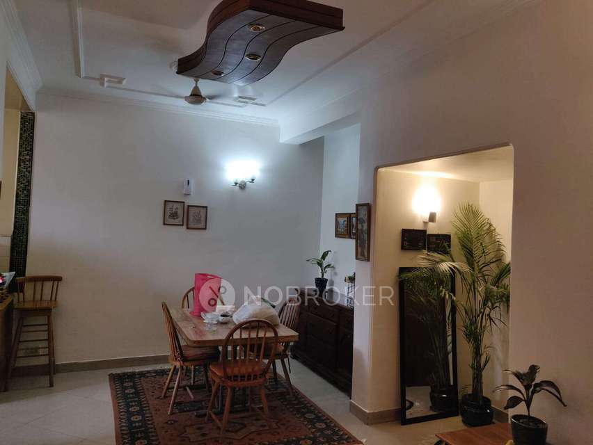 2 BHK Flat In Parsvnath Prestige for Rent  In Parsvnath Prestige